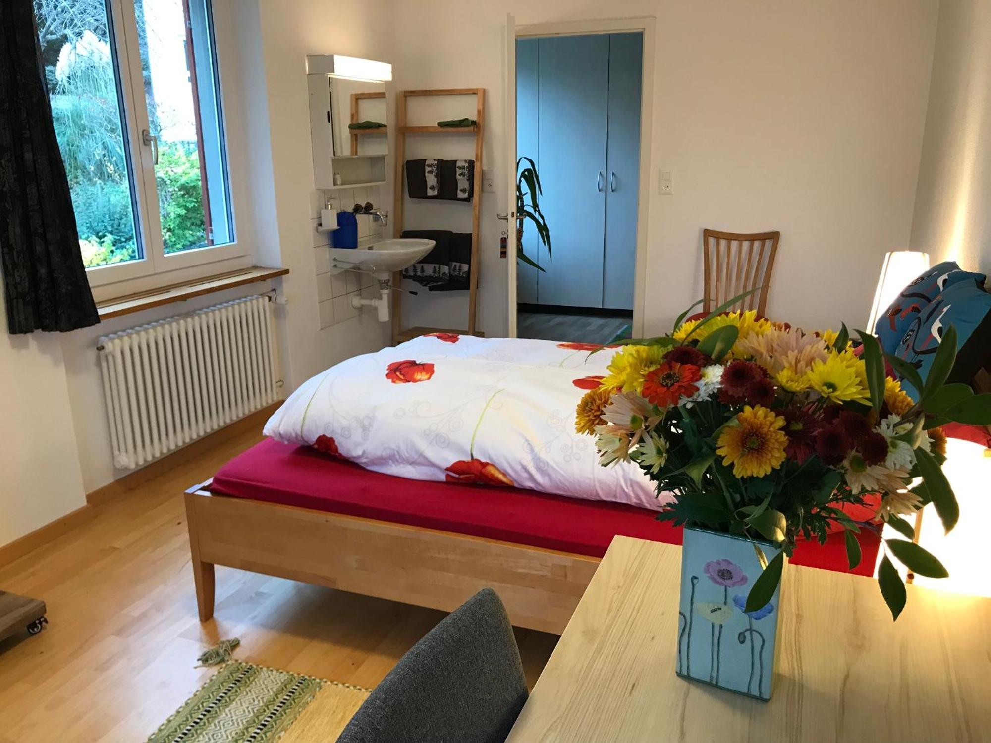 Guest Room Zollikon Zuerich Extérieur photo
